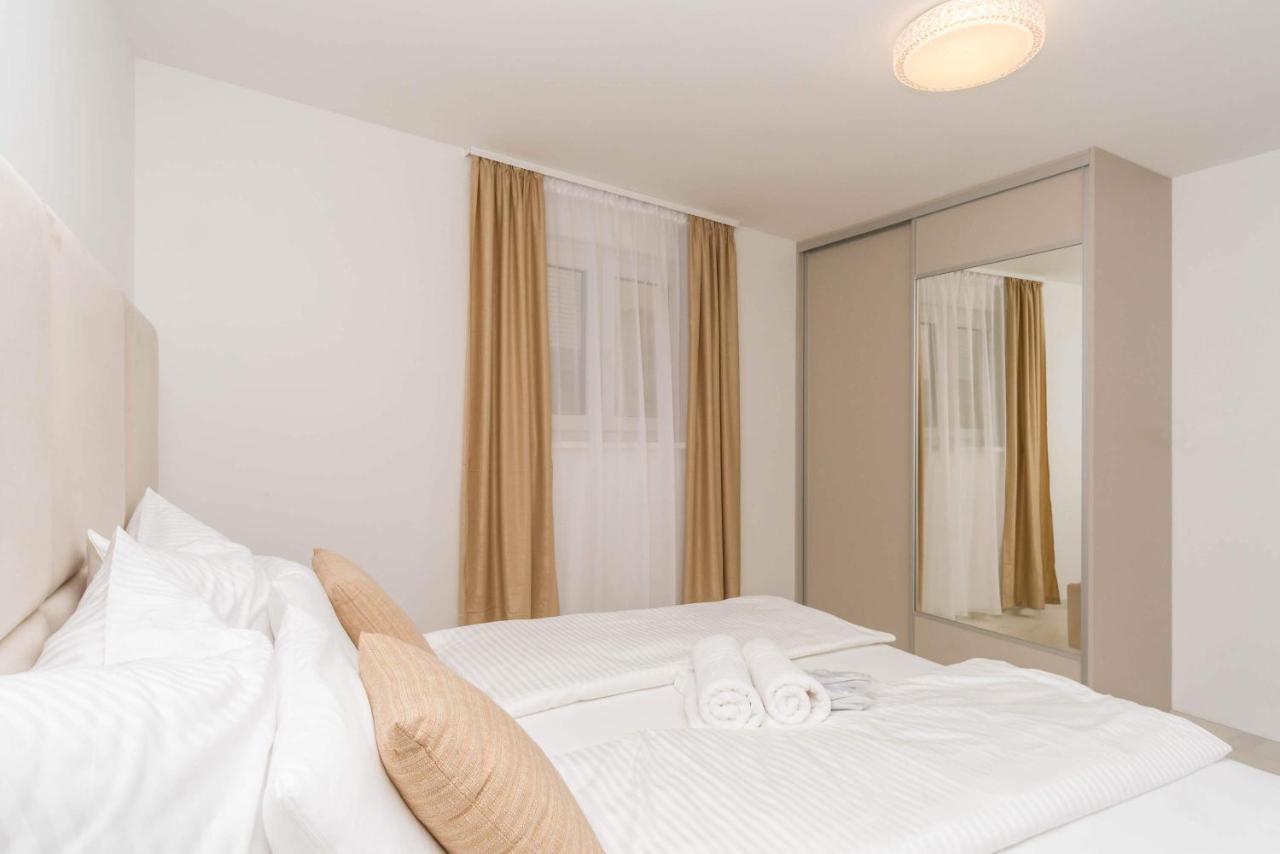 Apartmani Simi - The Sun تْسْغيكفانِتْسا المظهر الخارجي الصورة